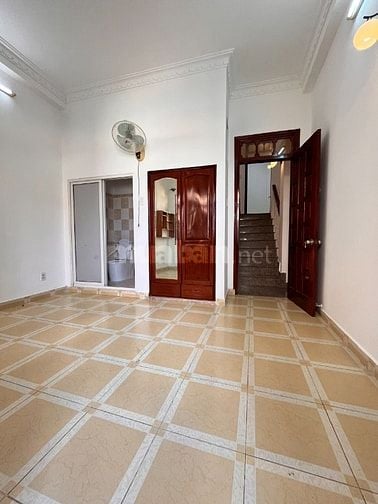 Bán nhà 5 tầng Hẻm 43  Đ. Cộng Hòa P.4 Tân Bình giá 10.8 tỷ TL