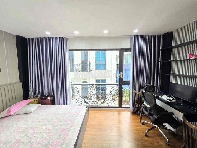 Bán Nhà Dịch Vọng Hậu - 40M2 - Thang Máy - Ô Tô  Tránh - Kinh Doanh