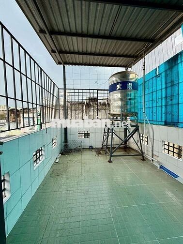 - Nhà Bán hẻm thông xe Tải đậu sát nhà Đường Nguyễn Duy P10#Q8