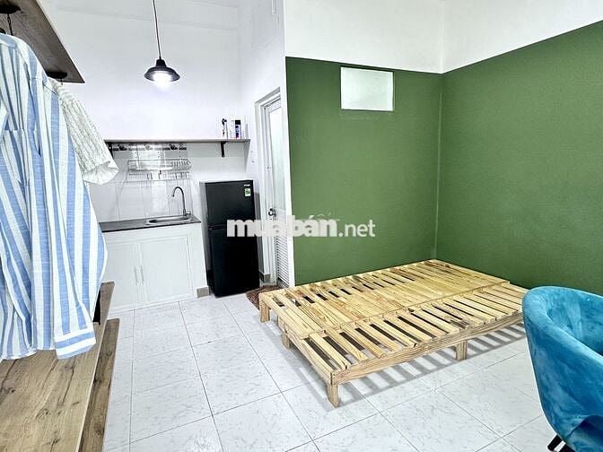 Cho thuê phòng mới sơn sửa Q10 đối diện nhà thi đấu Phú Thọ