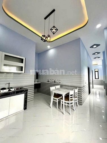 Ngộp bank bán gấp căn nhà ở xã Tân An Hội - Củ Chi, DT 94m2, Giá 980 t
