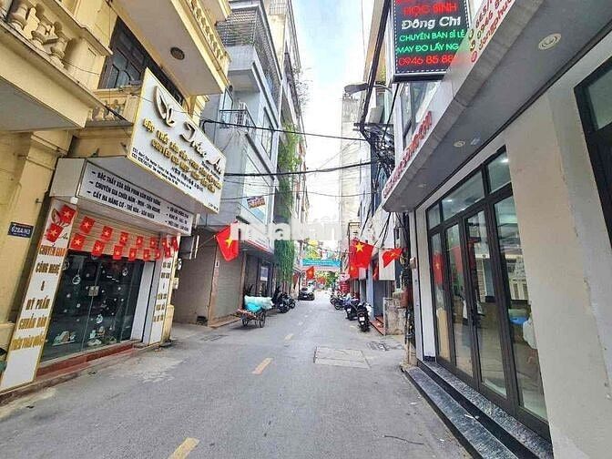 Bán Nhà Dịch Vọng Hậu - 40M2 - Thang Máy - Ô Tô  Tránh - Kinh Doanh