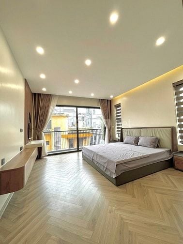 Xuân Đỉnh 35m2*5T, lô góc, thang máy, ngõ to rộng, cách phố 30m 8.5 tỷ