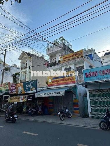 BÁN NHÀ MẶT TIỀN KINH DOANH SẦM UẤT CÓ NGUỒN THU ỔN ĐỊNH 28TR/1THÁNG