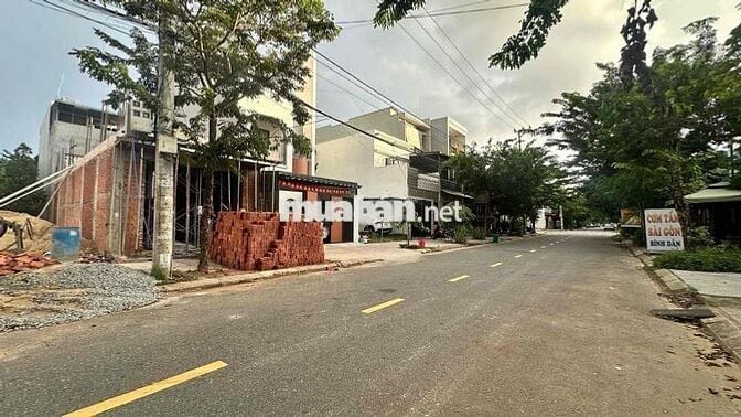 Bán đất đường Nguyễn Hiến Lê - Hoà Xuân giá rẻ 5tỷ950 thương lượng