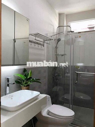 PHÒNG CHO THUÊ TẠI TRẦN HƯNG ĐẠO QUẬN 1 GẦN TRẦN ĐÌNH XU, GA METRO