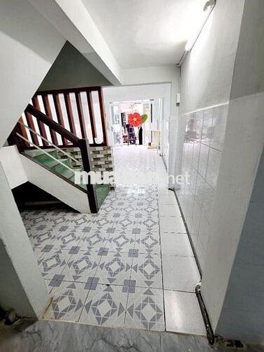 NHỈNH 6 TỶ - 33M2 - HẺM 6M THÔNG - 4 TẦNG - 4PN,4WC -