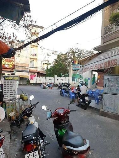 NHÀ MẶT TIỀN QUÂN 8 NGAY TRUNG TÂM