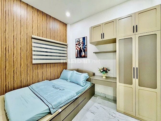 chính chủ bán nhà tại đường Lạc Long Quân - Quận11, nhà đẹp giá tốt 