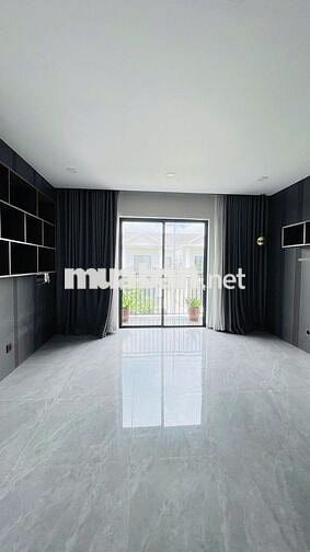 BIỆT THỰ 7X20 KHU COMPOUND NINESOUTH - NGUYỄN HỮU THỌ