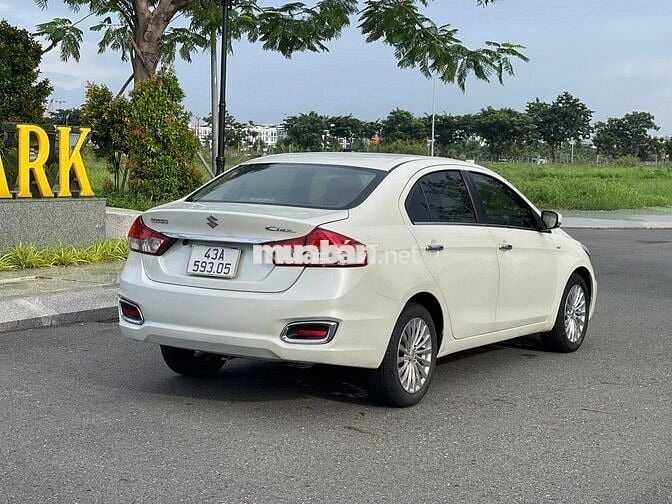 Xe gia đình Suzuki Ciaz 2020 chạy 67000 km bao zin