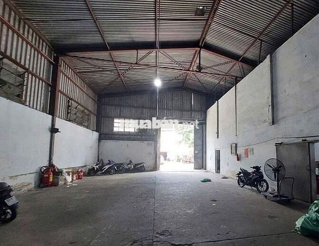 Cần cho thuê gấp kho diện tích 800m2 có pccc ở Đường Trần Trọng Cung