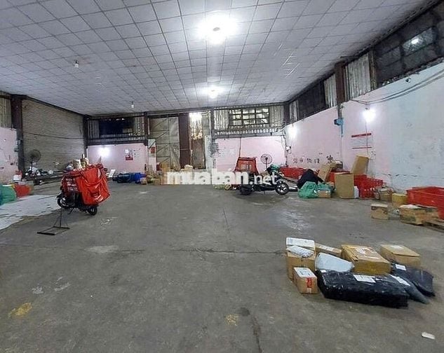 Cần cho thuê gấp kho diện tích 800m2 có pccc ở Đường Trần Trọng Cung