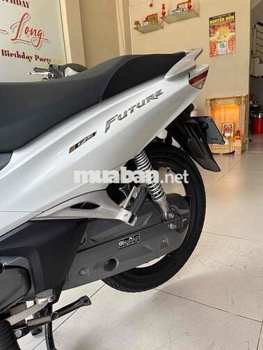 future 125cc. lướt 4k km . bao ko tua . zin 100% .