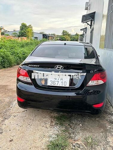 Hyundai Accent 2011 1.4 AT - 123456 km