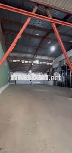 Kho Nguyễn Văn Quỳ diện tích 360m2 cần cho thuê gấp với giá rẻ