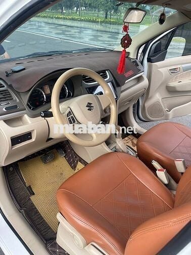 Suzuki Ertiga 2017 1.4 AT - 125000 km