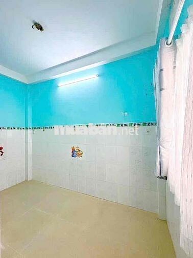 Nhà Đẹp 4 tầng - Tên Lửa , 5 phòng - Hoàn Công - Ở ngay - hơn 3ty