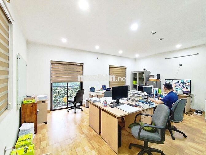 Cho thuê văn phòng 100m2 tại Kim giang, thanh xuân