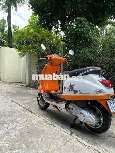 Piaggio Vespa LX 125ie 2010 trắng SD37000km bs.Tp
