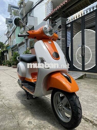 Piaggio Vespa LX 125ie 2010 trắng SD37000km bs.Tp