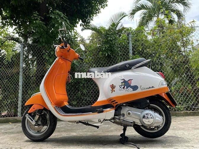 Piaggio Vespa LX 125ie 2010 trắng SD37000km bs.Tp