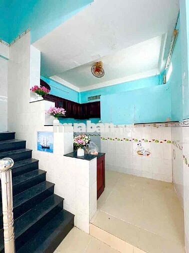 Nhà Đẹp 4 tầng - Tên Lửa , 5 phòng - Hoàn Công - Ở ngay - hơn 3ty