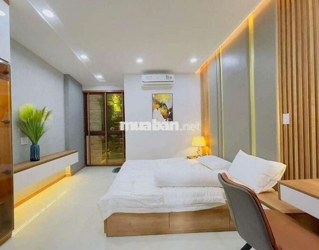 HIẾM🔥- NHÀ 3 TẦNG - 106M2 - CHỈ HƠN 3 TỶ - NGAY VINCOM - 550 DĨ AN.
