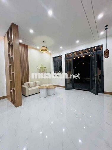 CĂN NHÀ ĐẸP LUNG LINH KHU DÂN CƯ HUỲNH ĐẠI. CÁCH QLO 100m
