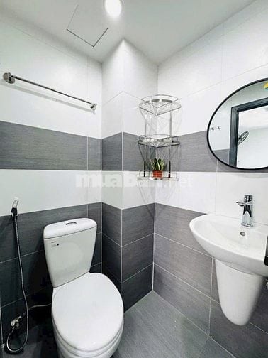 Bán căn nhà mini house đang cho thuê giá ngộp...! đường LONG BÌNH