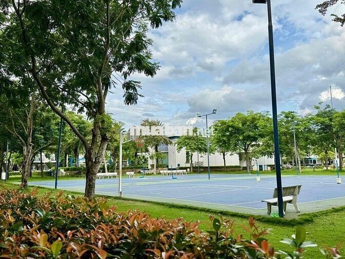 Chính Chủ Bán Gấp Căn- View Công Vien - Nhà Có hợp đồng thuê