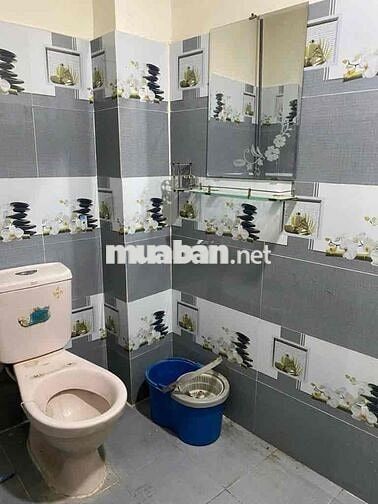 Nhà 1 trệt . 1 lâu . 2PN . 2 VS