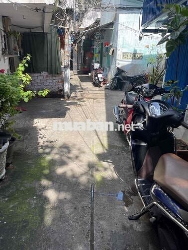 Nhà 1 trệt . 1 lâu . 2PN . 2 VS