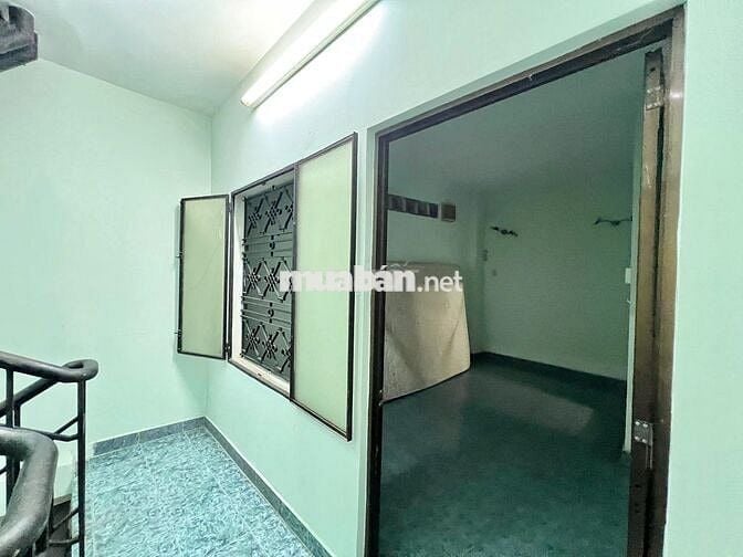 CHO THUÊ NHÀ NGUYÊN CĂN RỘNG HƠN 100M2