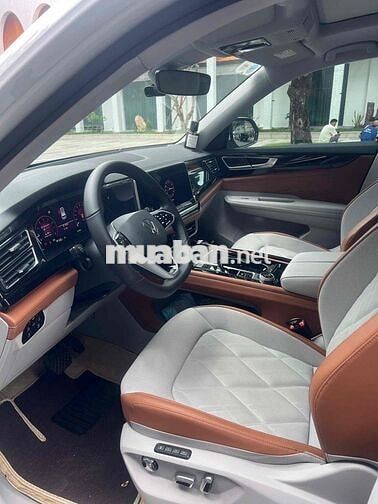 Volkswagen Teramont President 6 chỗ odo 11.000km