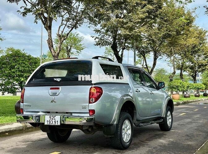 Mitsubishi Triton 2009 Tự Động 2 Cầu