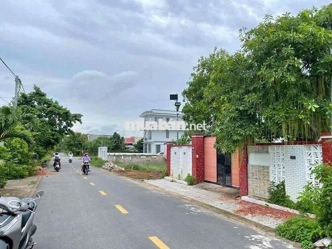 THANH LÝ NHANH LÔ ĐẤT VƯỜN NGANG 10 CÁCH BIỂN 3.1KM
