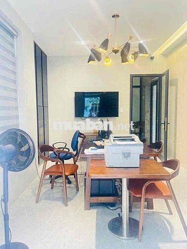Biệt Thự Lô Góc Cầu Bươu bề thế 94m mt16m 4tầng thang máy,KD,ở sướng