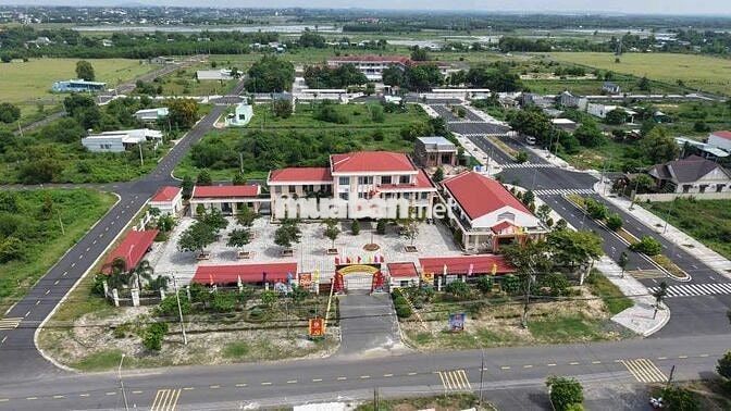 GIÁ *** THỊ TRƯỜNG, NGAY DT994, CÁCH BIỂN 1,8KM