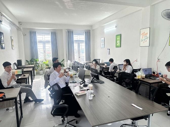 CẦN TUYỂN NHÂN VIÊN KINH DOANH