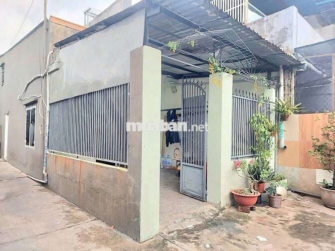 TRƯƠNG THỊ HOA - NGAY METRO - CHO THUÊ NHÀ HẺM BA GÁC 5TR/THÁNG
