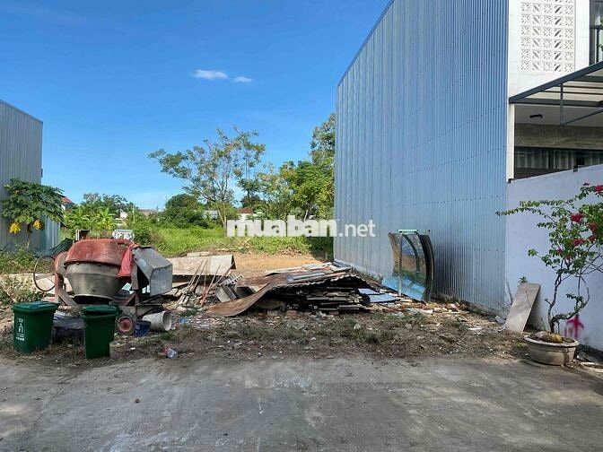 đất 180m sát chợ đầu mối hoà phước!
