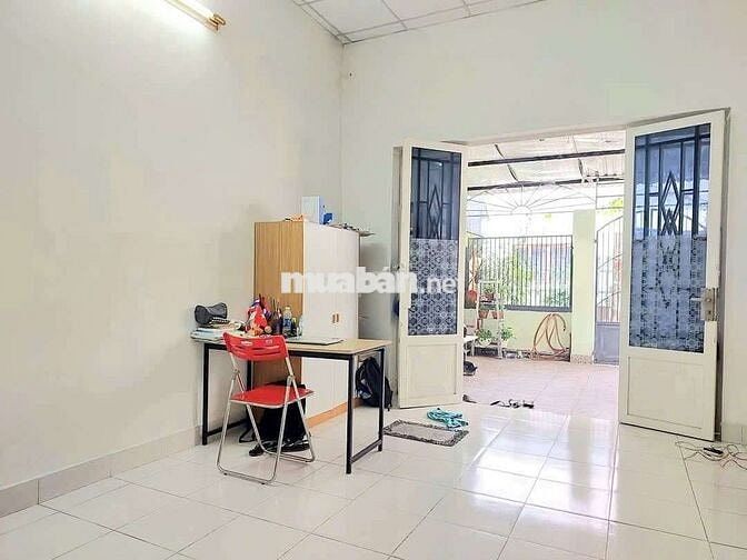 TRƯƠNG THỊ HOA - NGAY METRO - CHO THUÊ NHÀ HẺM BA GÁC 5TR/THÁNG