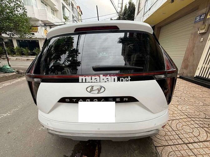 Hyundai Stargazer đời 2022 bản 1.5 Tiêu chuẩn .