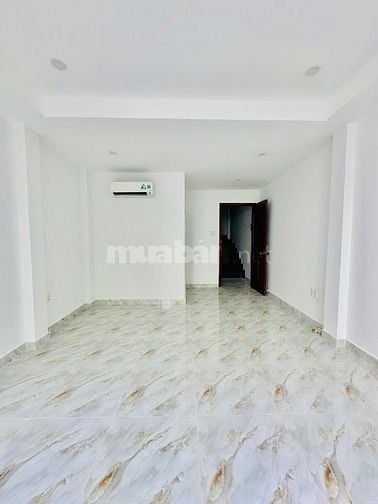 Cho thuê nhà hẻm xe hơi đường Trần Huy Liệu, Phường 11, Quận Phú Nhuận
