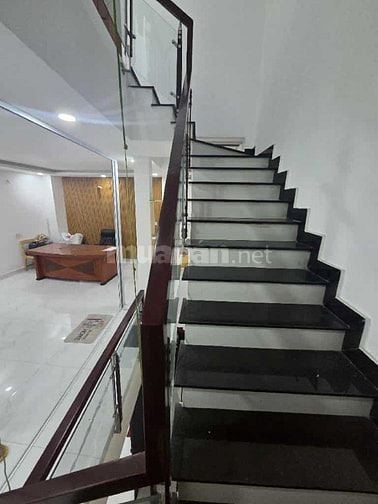 BÁN NHÀ MẶT TIỀN ĐƯỜNG 16M – KHU PHỐ THƯƠNG GIA
