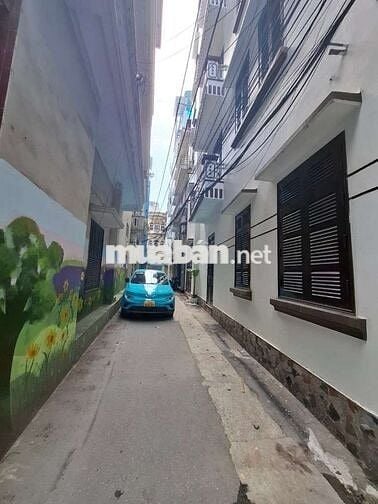 Bán nhà ngõ 198 phố Lê Trọng Tấn nhà lô góc dân xây ô tô tòa nhà
