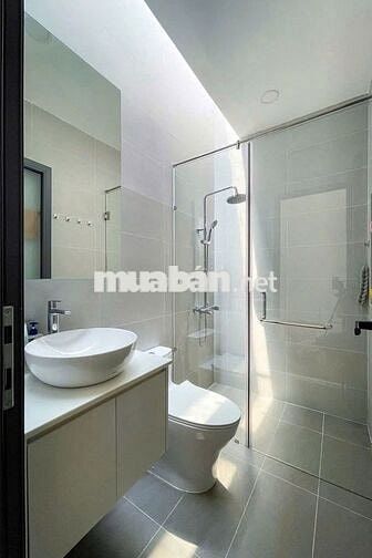 Cho thuê siêu phẩm Nguyễn Văn Trỗi Ngang 6m Nhà mới chỉ 42 triệu/th
