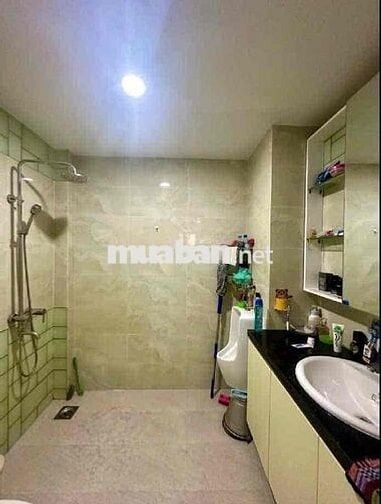 💥 Cách Mạng Tháng Tám - 4 Tầng -Nhà Mới Xây -Sau 1 Căn Mặt Tiền - Hơn