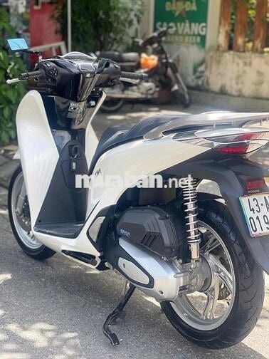 SH 125 Trắng zin êm phanh ABS chạy 12.000km